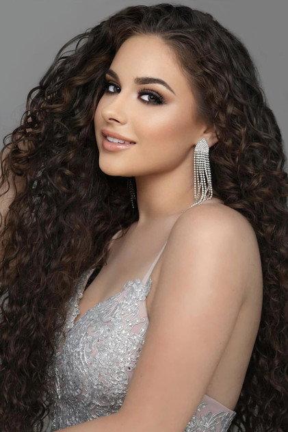 Brie Burke - Actor Profile Photo