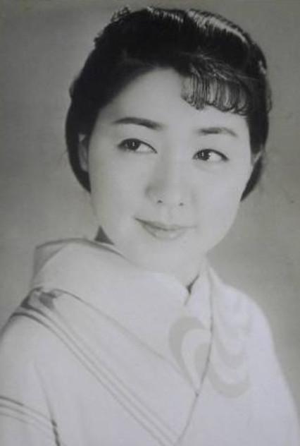 Chiyoko Ôkura - Actor Profile Photo