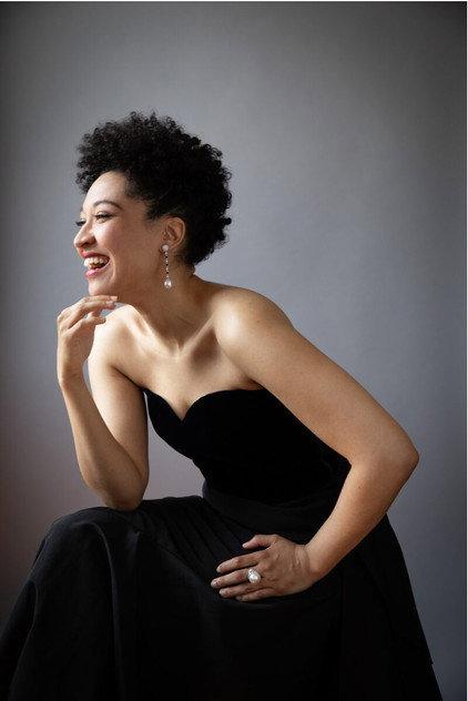 Julia Bullock - Actor Profile Photo