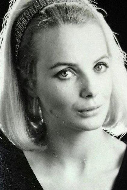 Elizabeth Knight - Actor Profile Photo