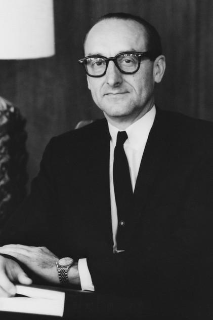 George E. Mueller - Actor Profile Photo