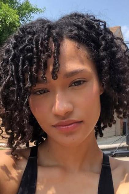 Reya Yeoman - Actor Profile Photo