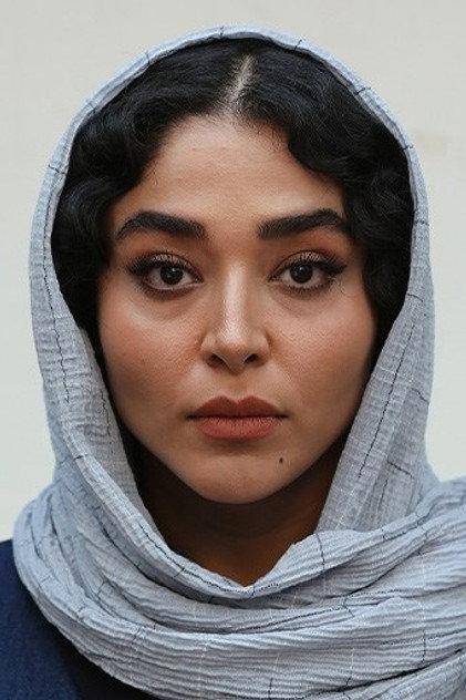 Hediyeh Azidhak - Actor Profile Photo