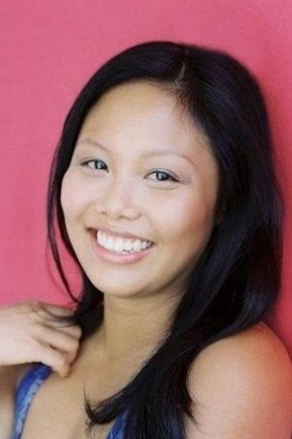 Genny Sermonia - Actor Profile Photo