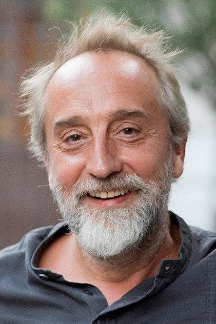 Gonzalo de Castro - Actor Profile Photo