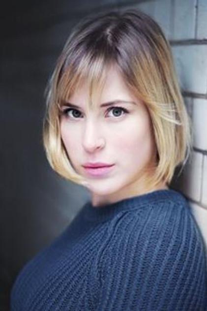 Eleanor Wyld - Actor Profile Photo