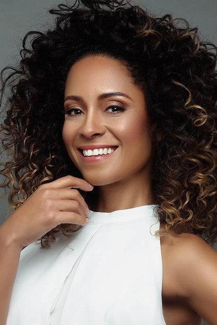 Cinnara Leal - Actor Profile Photo