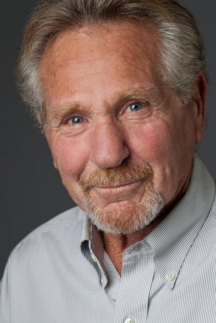 Robert Gray - Actor Profile Photo