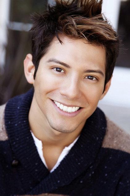 Derek Efrain Villanueva - Actor Profile Photo