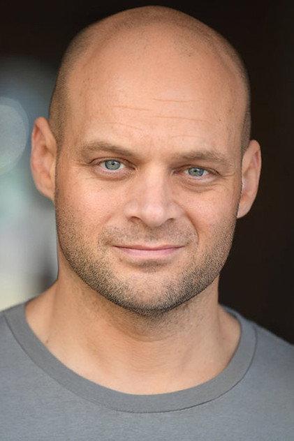 Ryan Scott Thomas - Actor Profile Photo