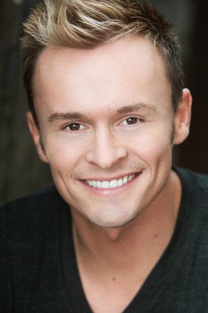 Jon Lee - Actor Profile Photo