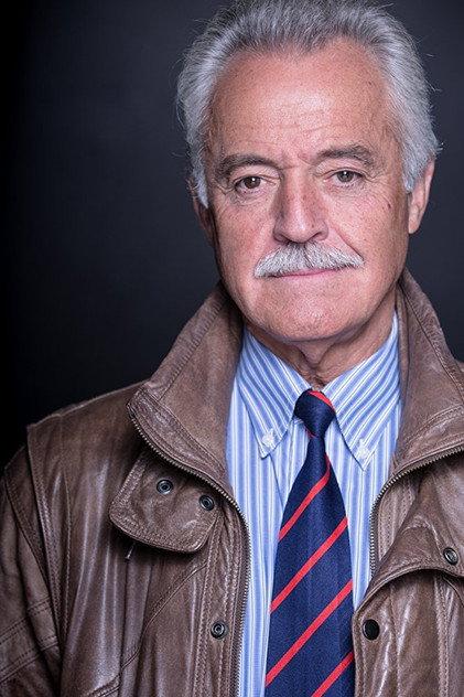 Russell Roberts - Actor Profile Photo