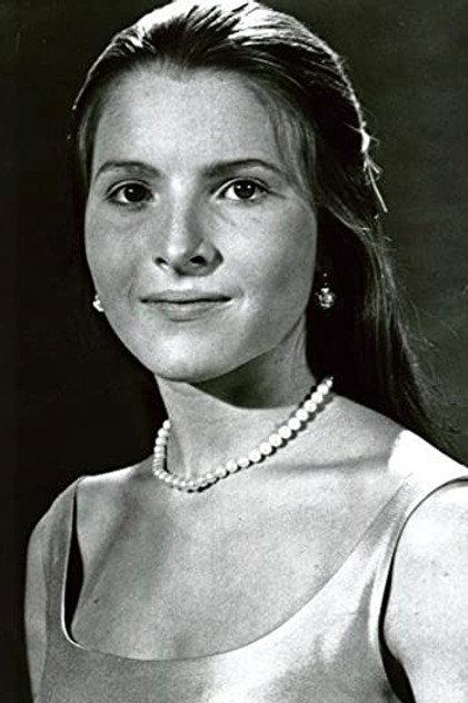 Connie Scott - Actor Profile Photo