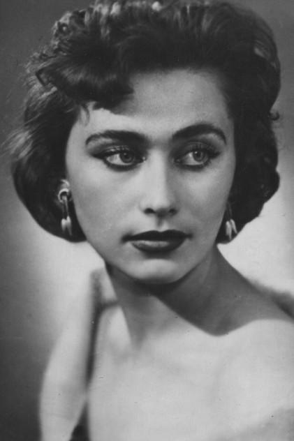 Maya Menglet - Actor Profile Photo