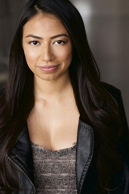 Natalie Camunas - Actor Profile Photo