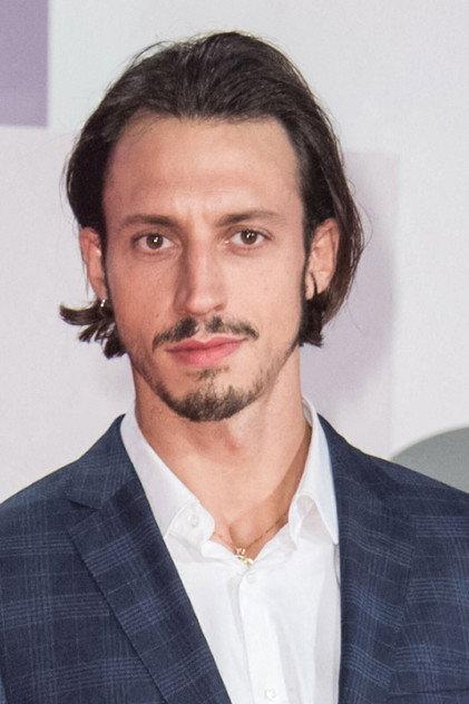 Roméo Elvis - Actor Profile Photo