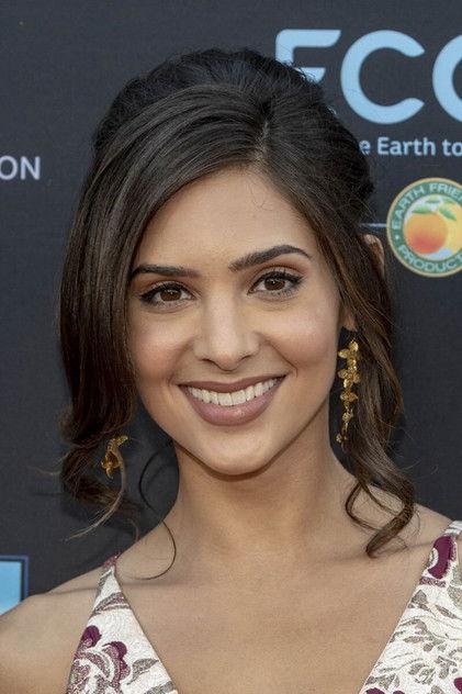 Camila Banus - Actor Profile Photo