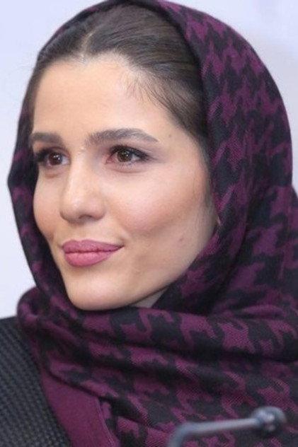 Marjan Etefaghian - Actor Profile Photo