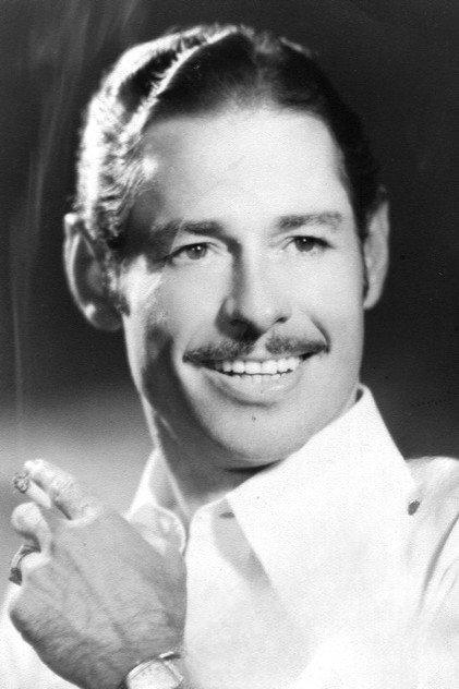 Carlos Múzquiz - Actor Profile Photo