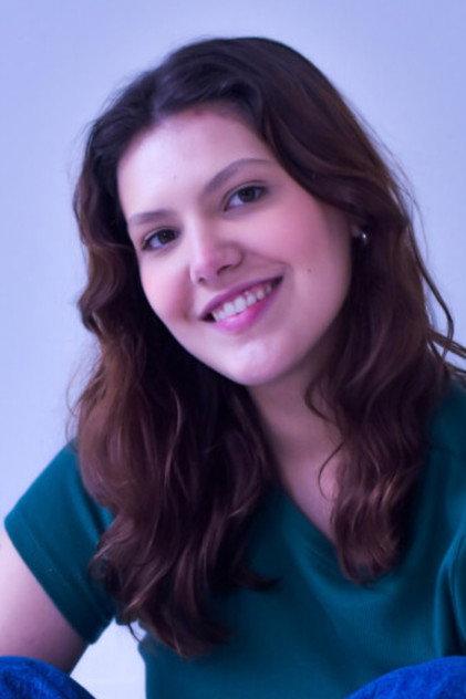 Analú Arreguï - Actor Profile Photo