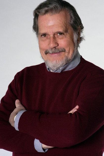 Sinde Filipe - Actor Profile Photo