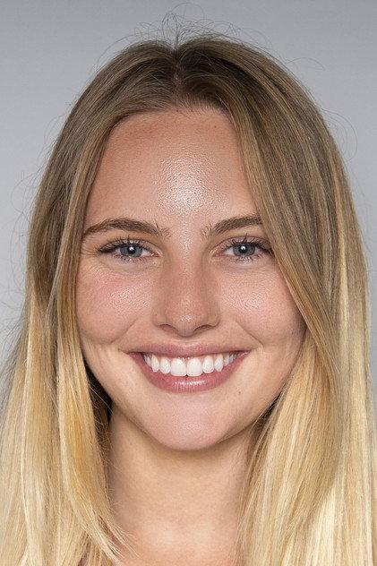 Ella Wahlestedt - Actor Profile Photo