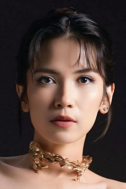 Dinda Kanyadewi - Actor Profile Photo