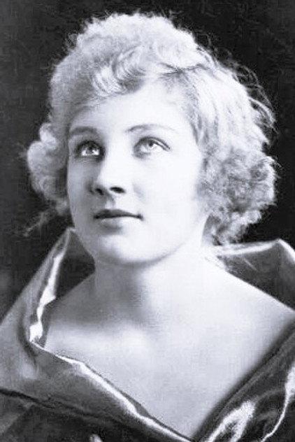 Kathryn Adams - Actor Profile Photo
