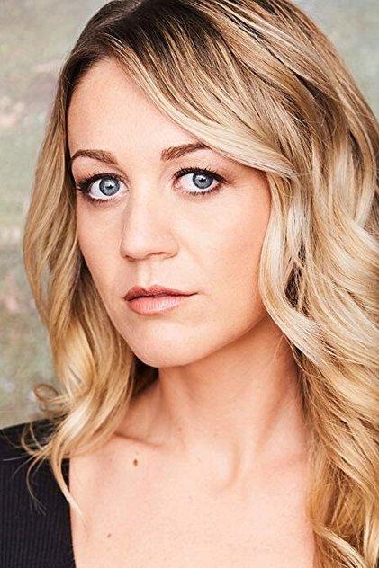 Julia Lehman - Actor Profile Photo