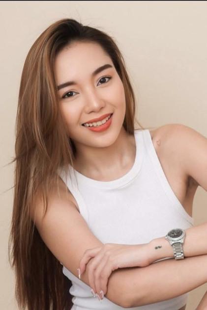 Paula Santos - Actor Profile Photo