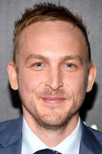 Robin Lord Taylor - Actor Profile Photo