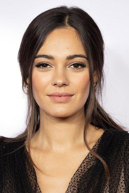 Nilam Farooq - Actor Profile Photo
