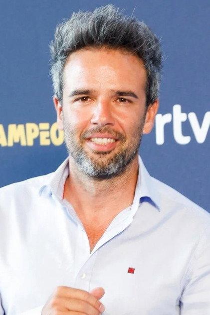 Raúl Peña - Actor Profile Photo