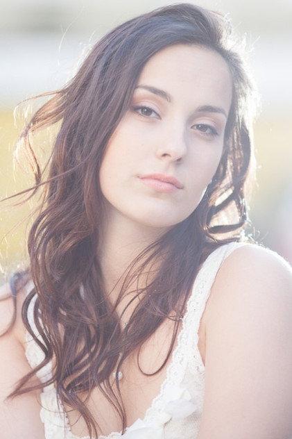 Flavia Roberto - Actor Profile Photo