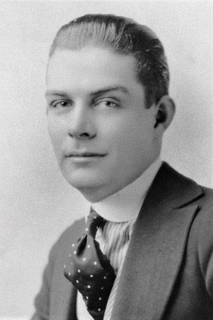 Earle Foxe - Actor Profile Photo