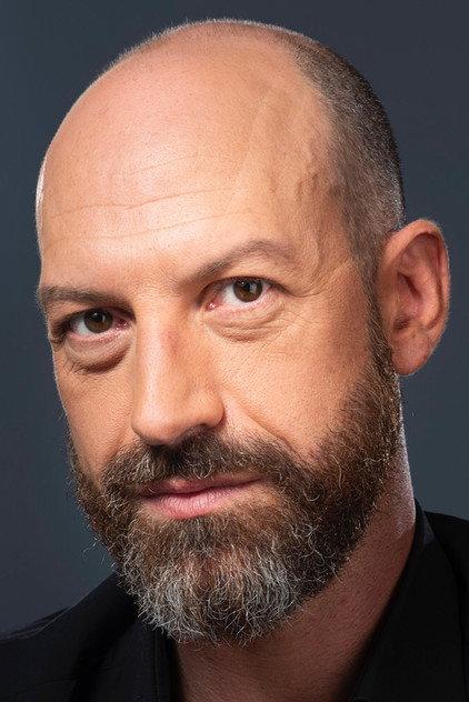 António Júlio - Actor Profile Photo
