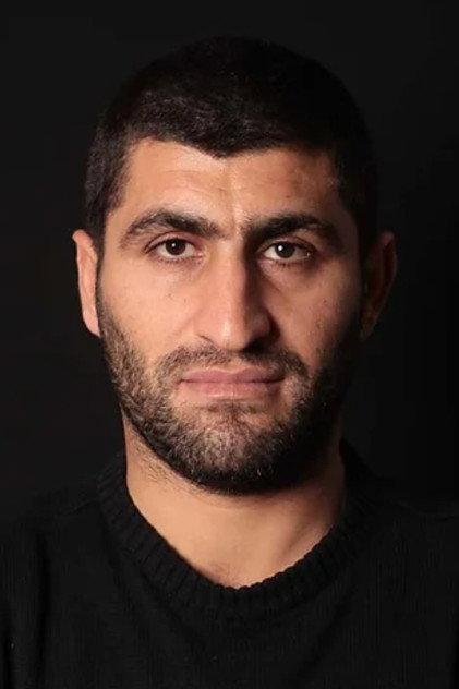 Cüneyt Özen - Actor Profile Photo