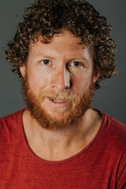 Peter Coates - Actor Profile Photo