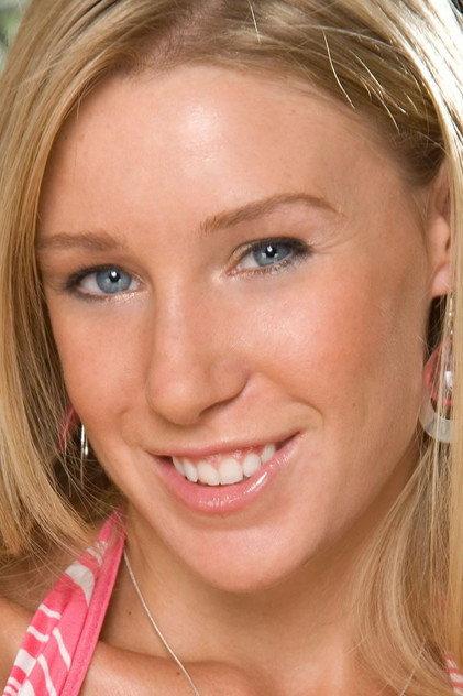 Allison Pierce - Actor Profile Photo