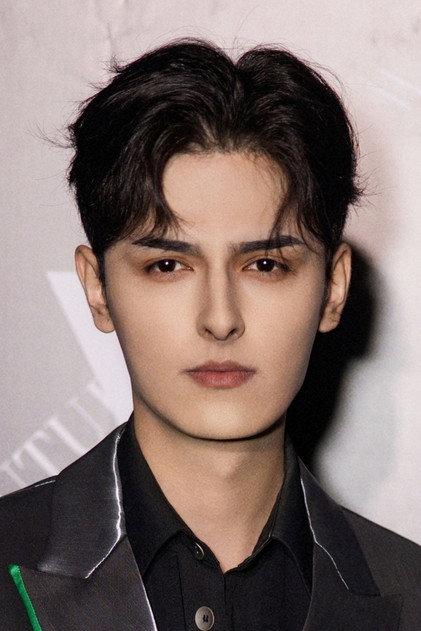 Erfan Aziz - Actor Profile Photo