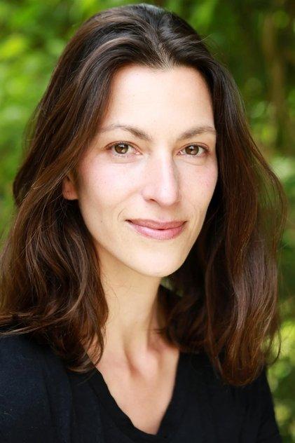 Melanie Gray - Actor Profile Photo