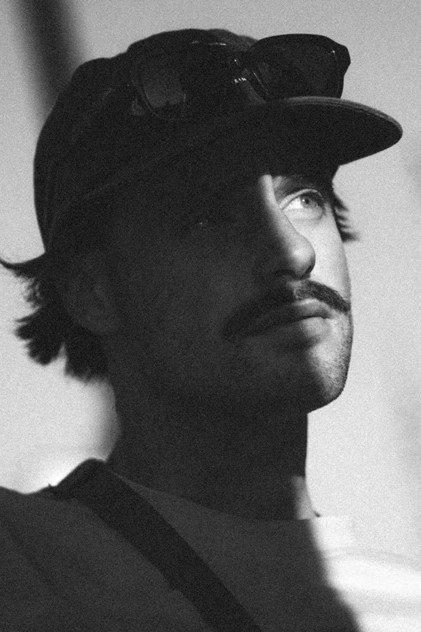 Robin Valet - Actor Profile Photo