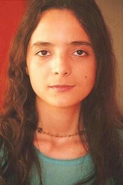 Fernanda Beling - Actor Profile Photo