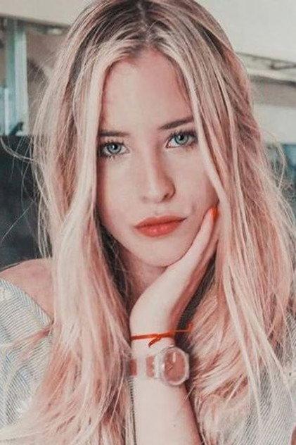Lourdes Mansilla - Actor Profile Photo