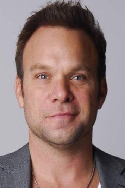 Norbert Leo Butz - Actor Profile Photo
