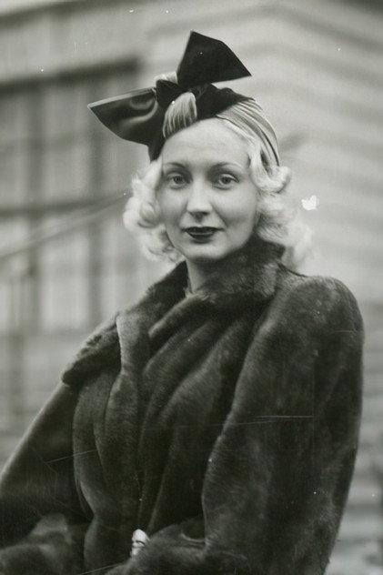 Josseline Gaël - Actor Profile Photo