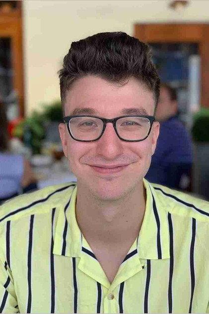 Ryan Met - Actor Profile Photo