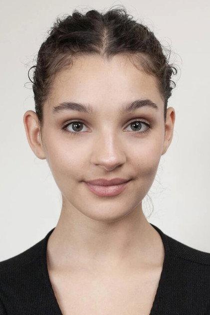 Billie Boullet - Actor Profile Photo