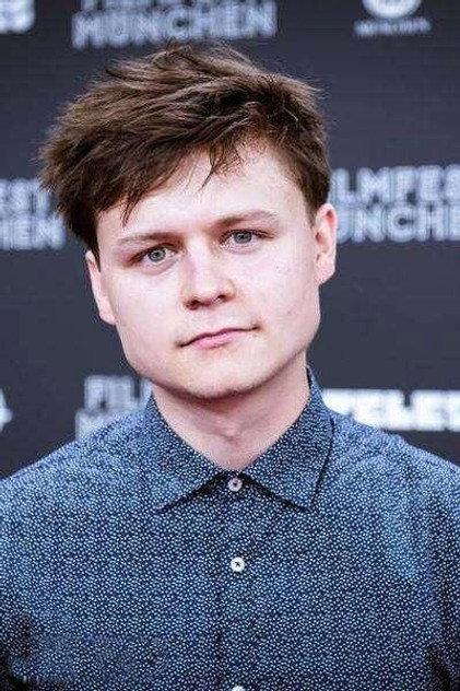 Tom Böttcher - Actor Profile Photo