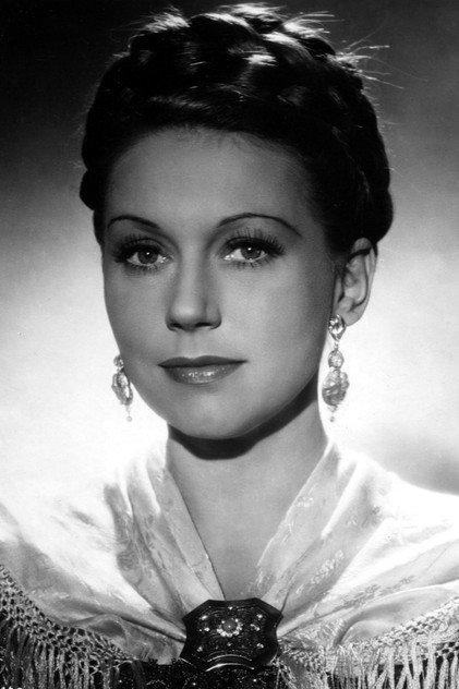 Leny Marenbach - Actor Profile Photo